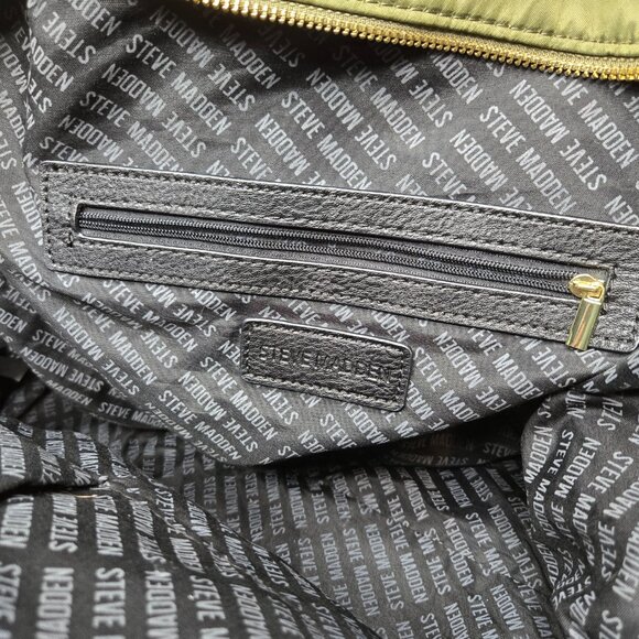 Steve Madden Gym Bag Women Nylon Gold Trim Olive Green Chunky Zip Shoulder Strap - Picture 10 of 12